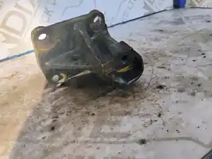 Used Engine Mount (Stock #FRE00-3798-ENGMNT)) Part Image