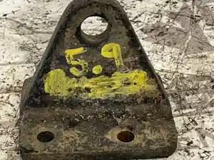 Used Engine Mount Image