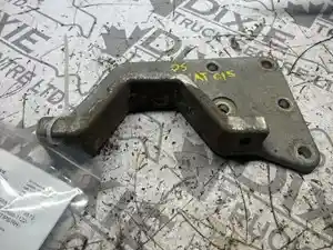 Used Engine Mount (Stock #FOR98-1122-ENGMNT/P)) Part Image