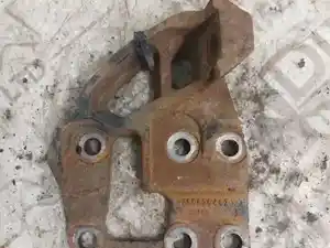 Used Engine Mount (Stock #INT17-2224-ENGMNT)) Part Image