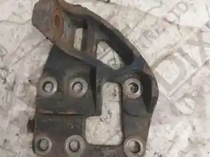 Used Engine Mount (Stock #INT17-2224-ENGMNT R)) Part Image