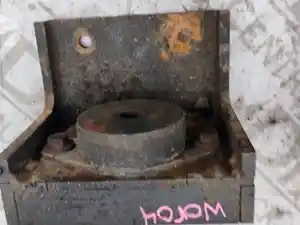 Used 2004 Workhorse Custom Chassis JOURNEY WKP39K Engine Mount (Stock #WOR04-5609-ENGMNT/2)) Part Image