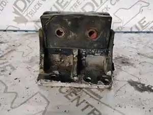 Used Engine Mount (Stock #WES00-5506-ENGMNT/D)) Part Image