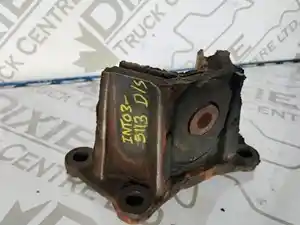 Used Engine Mount (Stock #INT03-5116-ENGMNT/D)) Part Image