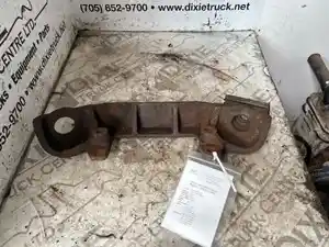 Used Engine Mount (Stock #FOR95-1879-ENGMNT)) Part Image