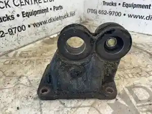 Used Engine Mount (Stock #MAC05-3741-ENGMNT/P)) Part Image