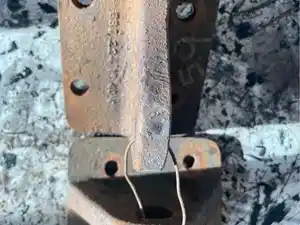 Used Engine Mount (Stock #FRE97-2079-ENGMNT)) Part Image