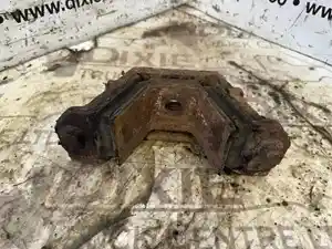 Used Engine Mount (Stock #FRE06-3149-ENGMNT/2)) Part Image