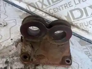 Used Engine Mount (Stock #MAC05-3799-ENGMNT/D)) Part Image