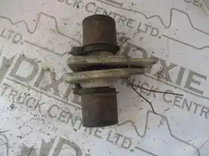 Used Engine Mount (Stock #FOR1498-ENGMNT)) Part Image