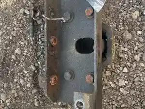 Used Engine Mount (Stock #GMC05-3664-ENGMNT/D)) Part Image