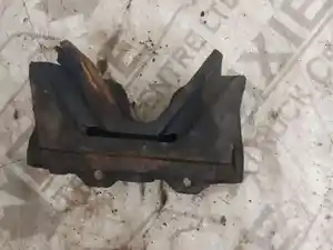 Used Engine Mount (Stock #INT05-2444-RENGMNT)) Part Image