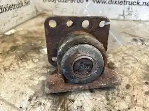 Used Engine Mount (Stock #INT00-2457-ENGMNT/P)) Part Image