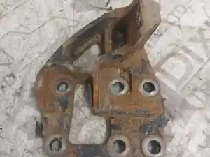 Used Engine Mount (Stock #INT17-2224-ENGMNT L)) Part Image