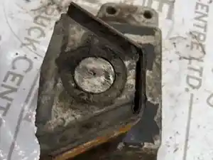 Used Engine Mount (Stock #STE00-4245-ENGMNT/P)) Part Image