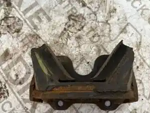 Used Engine Mount (Stock #INT07-5090-ENGMNT/D)) Part Image