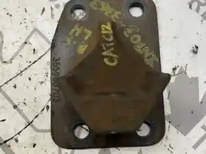 Used Engine Mount (Stock #INT03-3363-ENGMNT/D)) Part Image