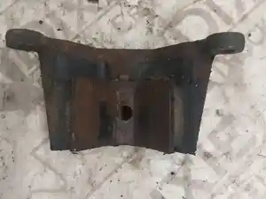 Used Engine Mount (Stock #INT-3523-ENGMNT/1)) Part Image