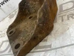 Used Engine Mount (Stock #INT04-2617-ENGMNT)) Part Image