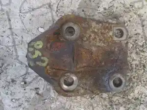 Used Engine Mount (Stock #INT04-2304-ENGMNT-)) Part Image