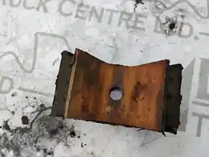 Used Engine Mount (Stock #1143)) Part Image