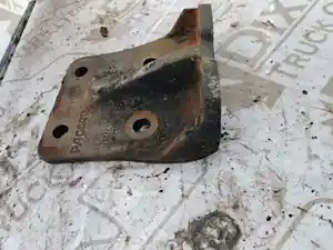 Used Engine Mount (Stock #KEN18-3856-ENGMNT/D)) Part Image