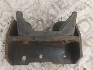 Used Engine Mount (Stock #INT17-2224-ENGMNT/)) Part Image