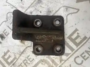 Used Ford Bracket (Stock #FOR-5632-TRNSBRKT/PS/RH)) Part Image