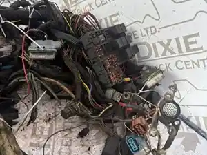 Used Fuse Box (Stock #O/S-5836-FUSEBX)) Part Image