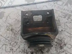 Used Cab Mount (Stock #HIN-5788-CBMNT)) Part Image