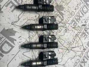 Used Injector (Stock #3693)) Part Image