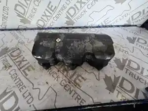 Used Mack E7-460 Valve Cover (Stock #MAC-5035-VLVCVR)) Part Image