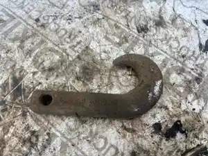 Used International Tow Hook (Stock #INT-5809-TWHK)) Part Image