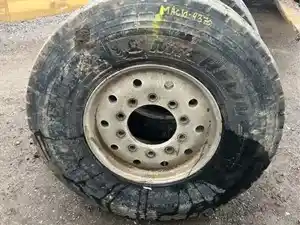 Used Wheel (Stock #MAC10-4370-WHLS)) Part Image