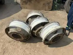 Used Wheel (Stock #INT03-5116-RIMS)) Part Image