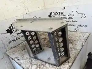 Used Western Star 4900FA Step (Stock #WES07-3806-STEPS/2)) Part Image