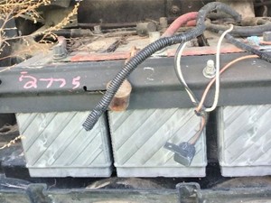 Used 2003 VOLVO VHD Battery Box (Stock #29262)) Part Image