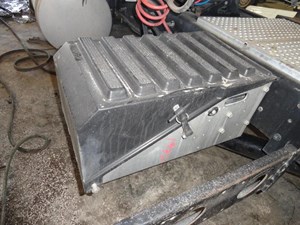 International 9400I Battery Box Parts | TPI wiring diagram for a 2007 9200 international truck 