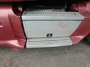Used 2014 PETERBILT 587 Tool Box (Stock #36680)) Part Image