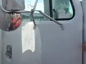 Used 1993 INTERNATIONAL F-8300 Door (Stock #29812)) Part Image
