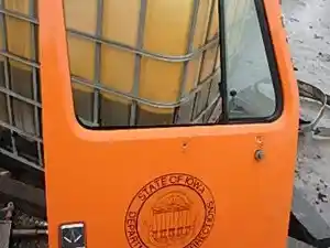 Used 1997 INTERNATIONAL 4700 Door (Stock #24929)) Part Image