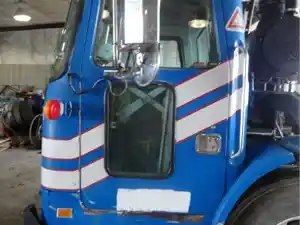 Used 1998 VOLVO WXLL XPEDITOR Door (Stock #20577)) Part Image
