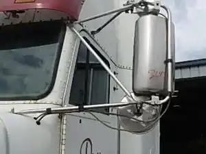 Used 1999 FREIGHTLINER FLD120 Mirror (Stock #27525)) Part Image