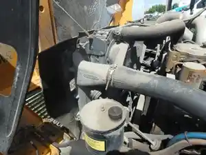 Used 2000 FREIGHTLINER MB70 Radiator (Stock #28893)) Part Image