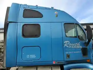 Used 2000 KENWORTH T2000 Cab (Stock #18201)) Part Image