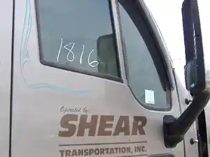 Used 2000 KENWORTH T2000 Door (Stock #14240)) Part Image
