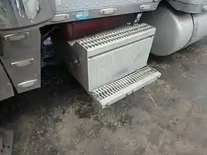 Used 2000 PETERBILT 379 Battery Box (Stock #35888)) Part Image