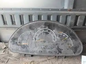 Used 2002 FREIGHTLINER SPRINTER Instrument Cluster (Stock #17244)) Part Image