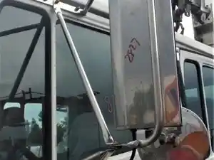 Used 2003 FREIGHTLINER FL80 Mirror (Stock #29827)) Part Image