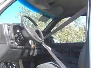 Used 2004 CHEVROLET C6C042 Cab (Stock #14651)) Part Image
